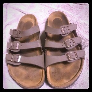 Birkenstock 3 strap!
